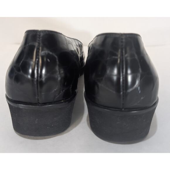 Salvatore Ferragamo Black Croc-Embossed Leather Wedge Pumps Size 8B - Picture 5 of 7